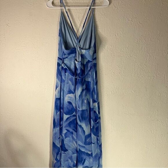 LULU’S The Way to Perfection Blue Abstract Print Surplice Maxi Dress - Picture 9 of 15